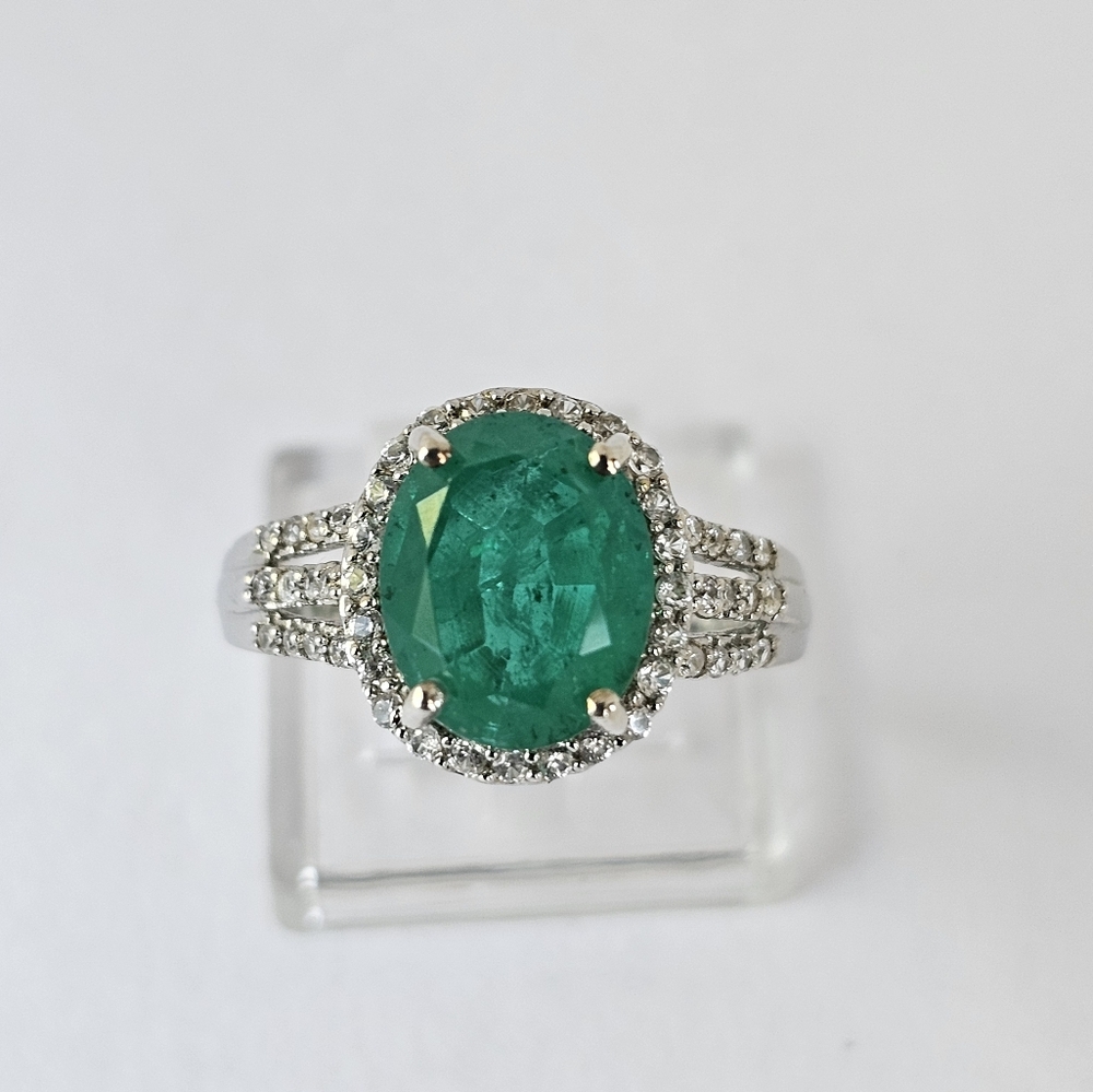 Exquisite Emeraldine Quartz & Moissanite Ring Platinum over Sterling Silver Sz 8